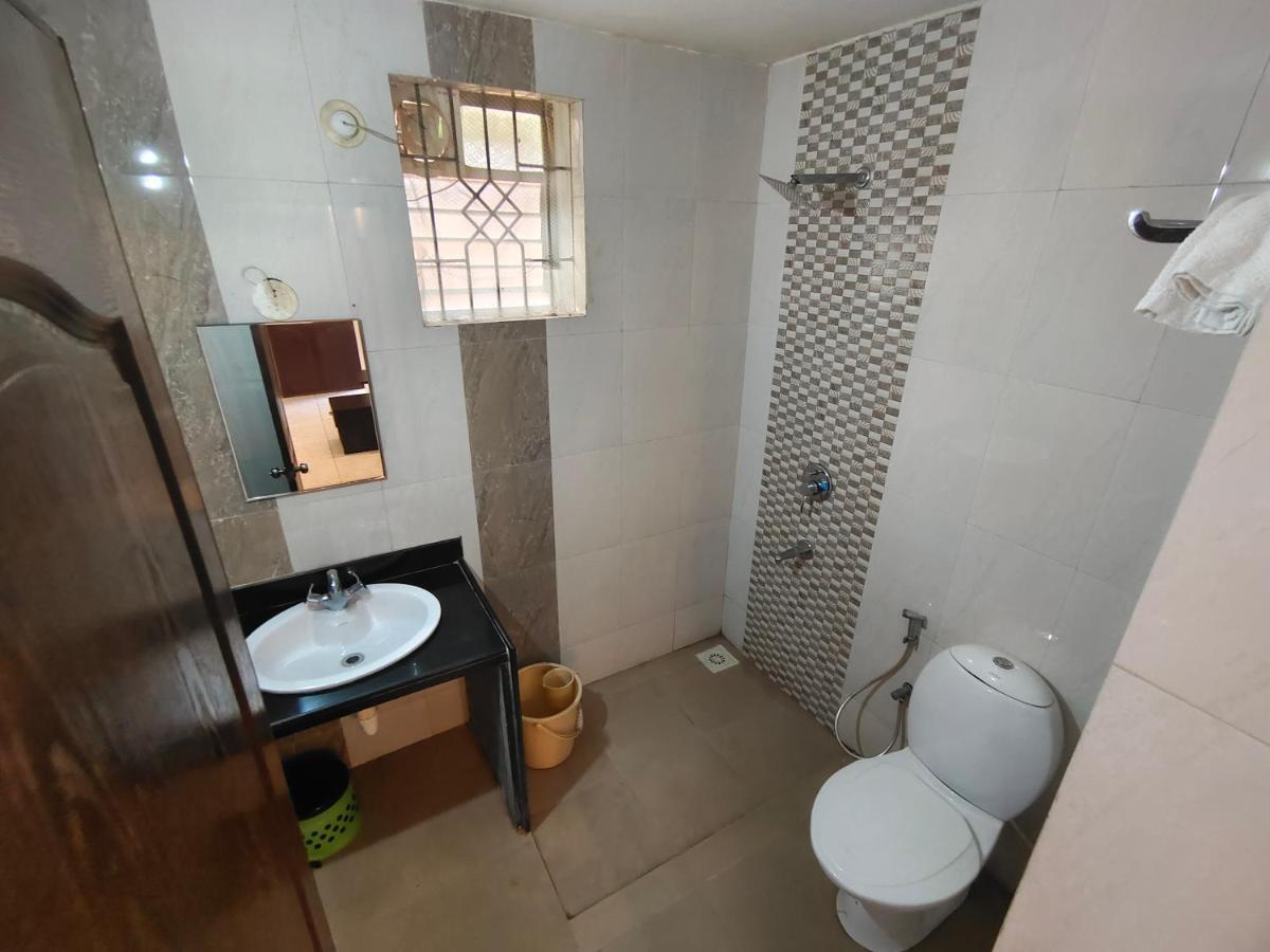 Hotel Casita Вагатор Экстерьер фото