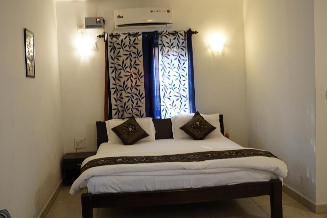 Hotel Casita Вагатор Экстерьер фото