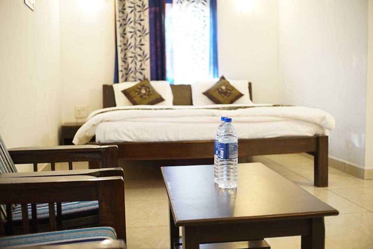 Hotel Casita Вагатор Экстерьер фото