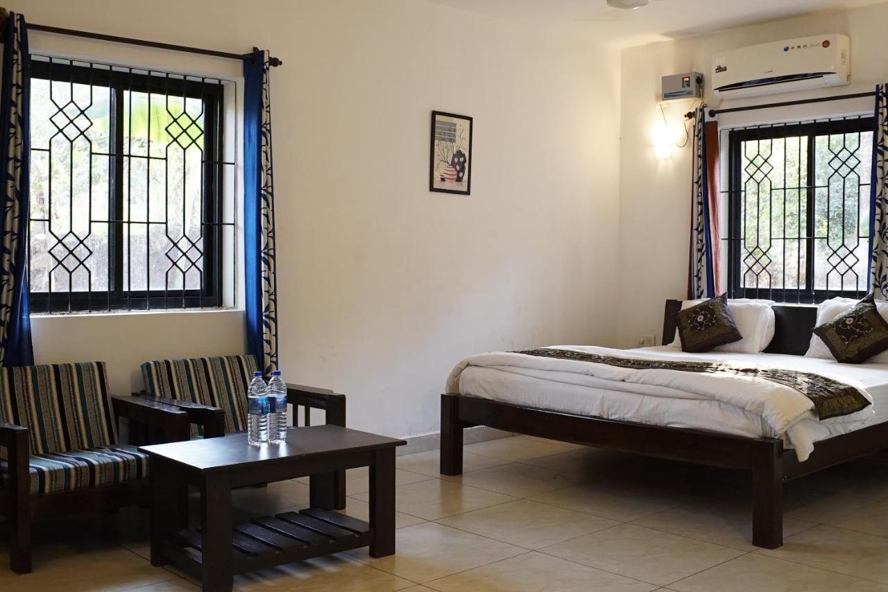 Hotel Casita Вагатор Экстерьер фото